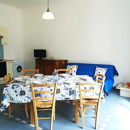 Afr Odite'home Historic Center Seafront, Ac Wifi